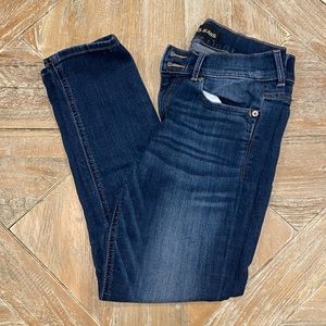 Cropped Mid-Rise Jeans